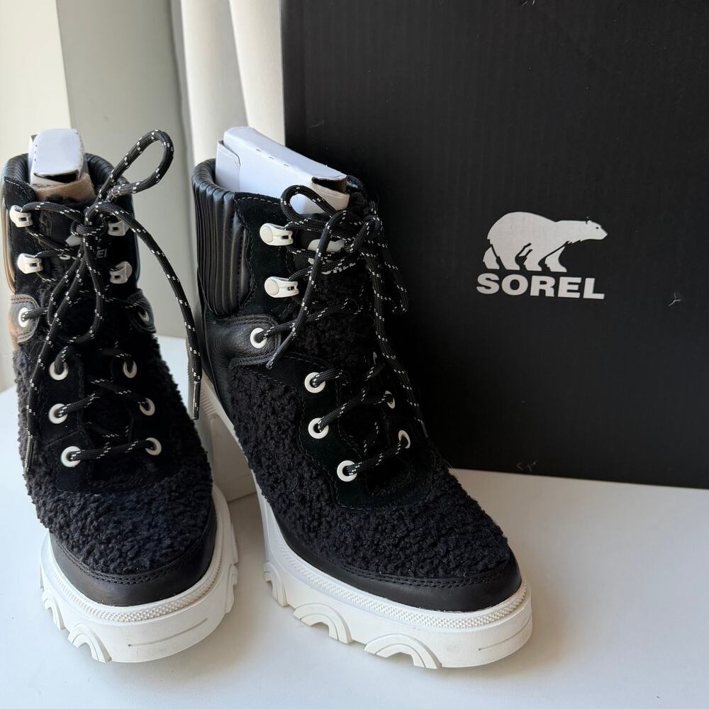 Sorel (7.5) Brex Heel Cozy Lace Boot Shearling Platform Combat Black Sea Salt